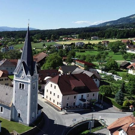 Gaestehaus Freitag Das Kleine Hotel Sankt Georgen im Lavanttal エクステリア 写真
